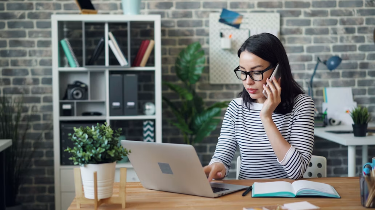 Virtual Assistants for Retail: Responsibilities, Cost & Best Staffing Solutions