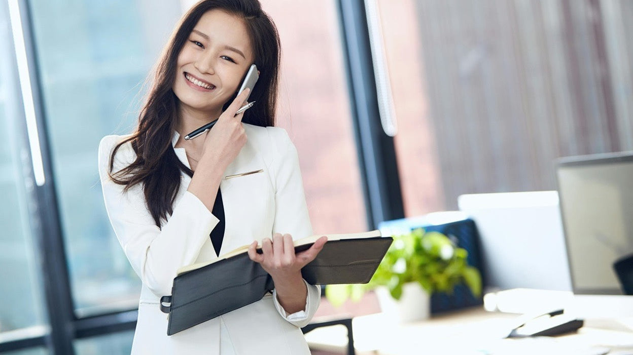Virtual Executive Assistants for CEOs: Responsibilities, Cost & How to Hire