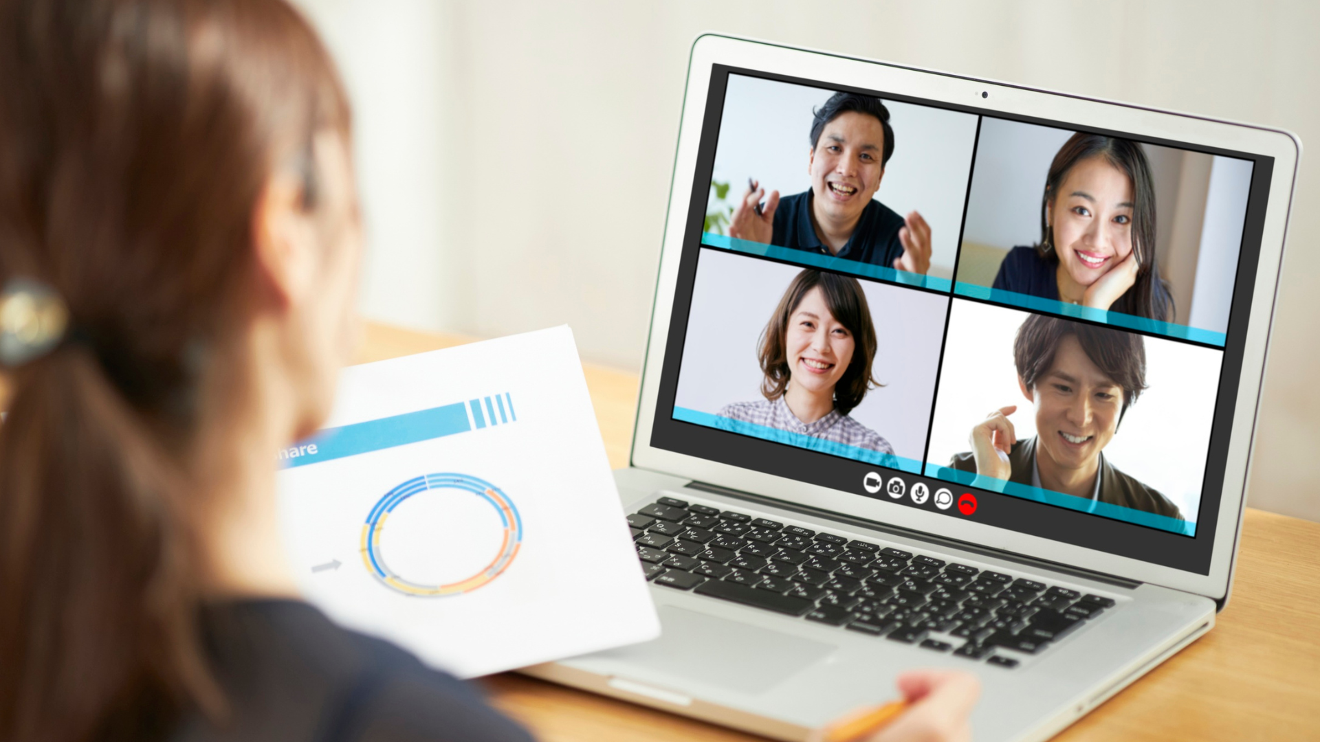 Cost Comparison: Hiring a Healthcare Virtual Assistant vs. Onsite Employee