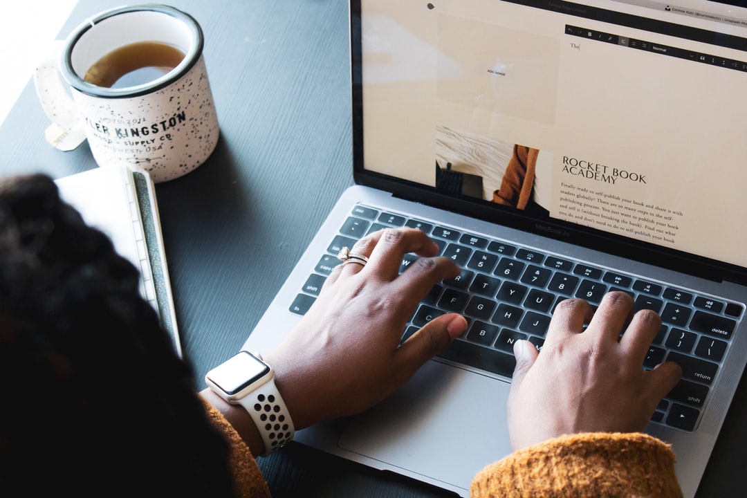 12 Types of Virtual Assistants and What They Can Do for Your Business